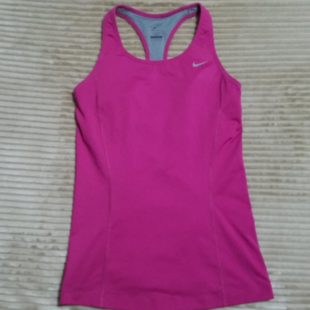 Nike Active Top